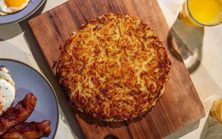 kimzolciakwedding.com