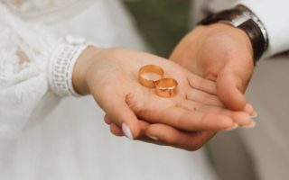 syarat-nikah-beda-kota-2025-prosedur-dan-dokumen-yang-harus-disiapkan