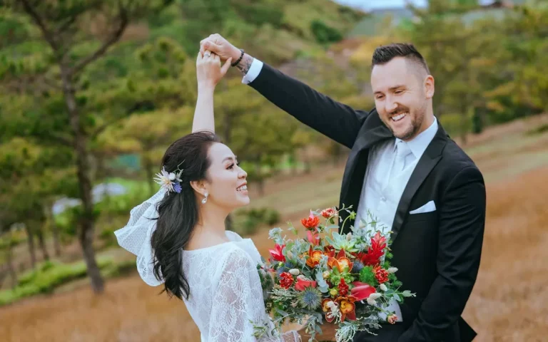 Bahasa Diam dalam Pernikahan: Bagaimana Ketidakterucapan Bisa Menjadi Kekuatan