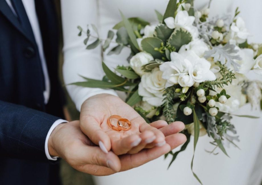 Kisah Hubungan Pernikahan Sahabat yang Berubah Menjadi Cinta Sejati dan Bertahan Hingga Lama